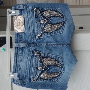 Miss Me cut off jean shorts size 29
